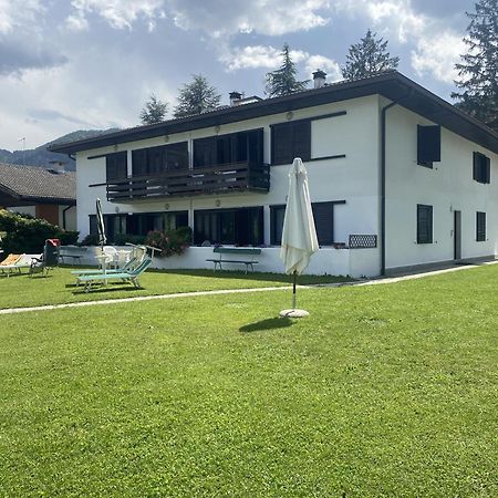 Fronte LagoResidencegarden, Moderno Appartamento Кальчераника-аль-Лаго Экстерьер фото